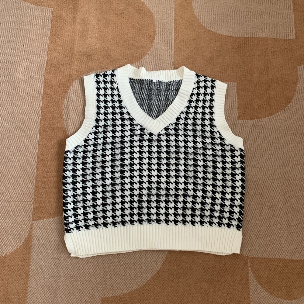 sweater vest